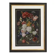 Bilde av Bilde Stilleben med blomster i glassvase på svart Strikking, pynt, garn og strikkeoppskrifter