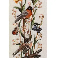 Bilde av Broderipakke Veggteppe Fugler og sommerfugler Strikking, pynt, garn og strikkeoppskrifter