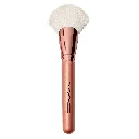Bilde av MAC Cosmetics 143S Bronzer Fan Brush Premium - Sminke