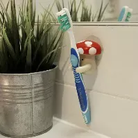 Bilde av Mushroom Toothbrush Holder - Gadgets