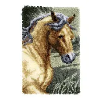 Bilde av Ryematte/veggteppe Hest Strikking, pynt, garn og strikkeoppskrifter
