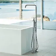 Bilde av Vola FS1 Fritstående badekararmatur med dusjsett, børstet krom Baderom > Badekaret