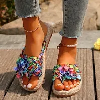 Bilde av blomsterdekor for kvinner thong sandaler tøfler fargerike flettede lettvekts slip on casual lysbilder ferie sommer strand lysbilder