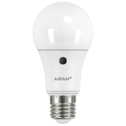 Bilde av best pris AIRAM Airam LED Sensor lyspære 10,7W/827 E27 Sensorlamper,Belysning