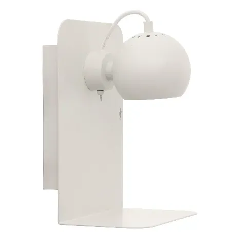 Bilde av best pris Frandsen - Ball Wall Lamp With USB EU - Matt White - Hjemme og kjøkken