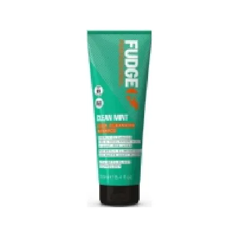 Bilde av best pris Fudge FUDGE_Clean Mint Deep Cleanising Shampoo deep cleansing shampoo 250ml Hårpleie - Hårprodukter - Sjampo
