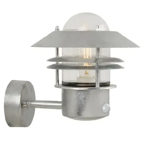 Bilde av best pris Nordlux Blokhus utendørs vegglampe med sensor, galvanisert stål Vegglampe